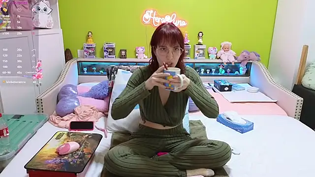 Snapshot of _HeraLuna_ chatting on 02/23/26, 09:23 HeraLuna online show from 02/23/26, 09:23