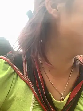 Snapshot of Lara-11 chatting on 11/06/25, 03:29 Lara-11 online show from 11/06/25, 03:29