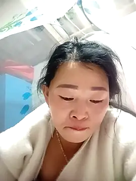 Snapshot of my-my2x chatting on 11/19/25, 12:38 my-my2x online show from 11/19/25, 12:38