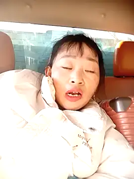 Snapshot of my-my2x chatting on 11/28/25, 07:33 my-my2x online show from 11/28/25, 07:33