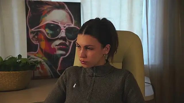 KristySuto online show from 10/22/25, 06:02