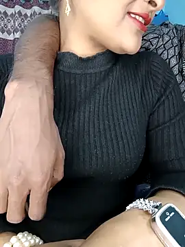 Snapshot of CoupleShow_432 chatting on 02/05/26, 03:16 CoupleShow 432 online show from 02/05/26, 03:16