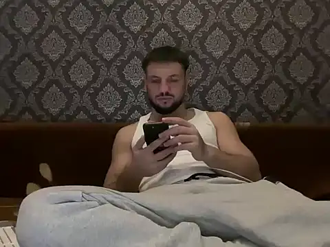 GitanoBoy online show from 11/26/25, 04:41