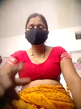 QRESABABY online show from 10/21/25, 05:13