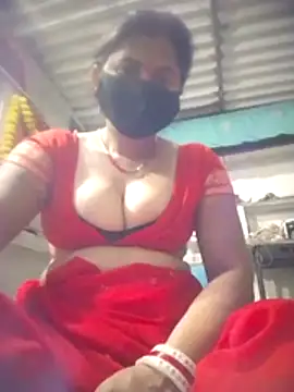 QRESABABY online show from 10/23/25, 04:50