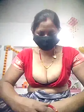 QRESABABY online show from 10/24/25, 09:49