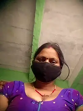 QRESABABY online show from 11/09/25, 11:41