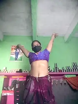 QRESABABY online show from 11/13/25, 09:19