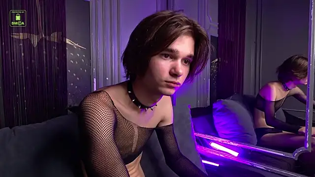 DavidLeatherhofff online show from 11/17/25, 01:50