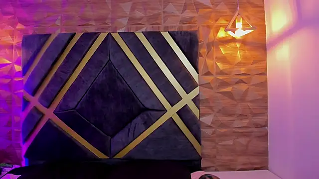 sydney miller  online show from 04/20/26, 11:28