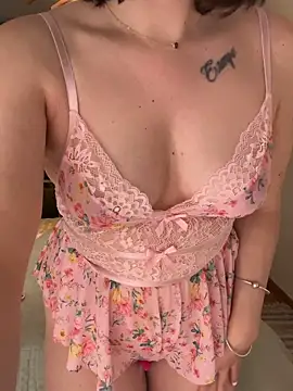  isadora online show from 04/05/26, 04:48