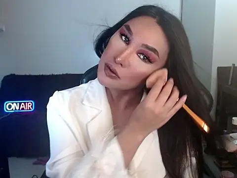Snapshot of KeraMitenaa chatting on 06/29/26, 08:42 KeraMitenaa online show from 06/29/26, 08:42