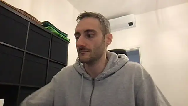 LukaShyGuy online show from 02/09/26, 09:41