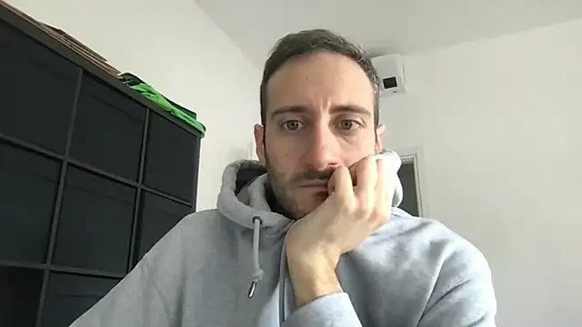 LukaShyGuy online show from 02/24/26, 09:40