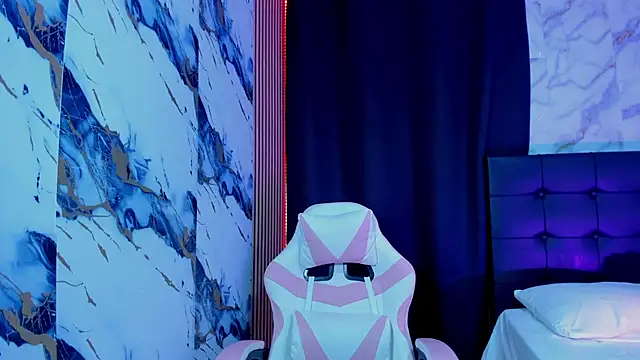 Scarlet DLuce online show from 02/25/26, 08:57