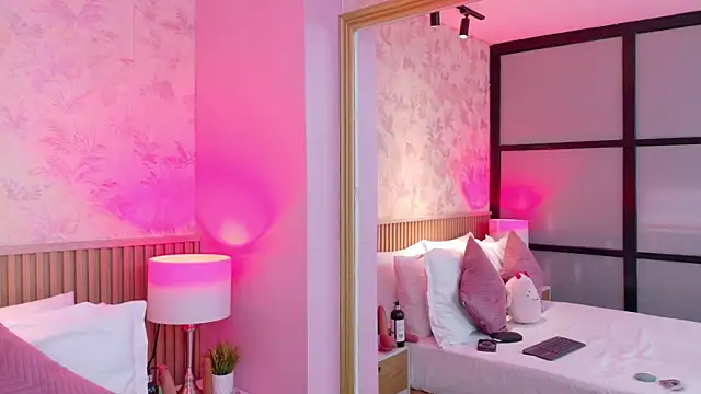 AdelineJhones online show from 12/20/25, 02:46