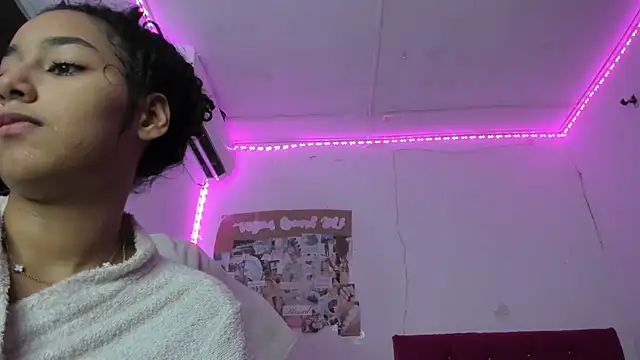 emily stars1 online show from 04/01/26, 05:30