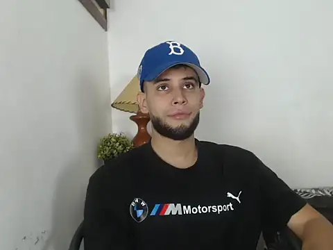 Maxcole 07 online show from 11/15/25, 10:48