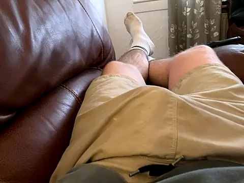 irnbru77 online show from 12/04/25, 02:37