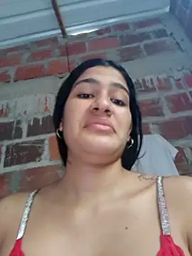 Snapshot of dirty-hot-girl-xxx chatting on 12/16/25, 01:05 dirty-hot-girl-xxx online show from 12/16/25, 01:05