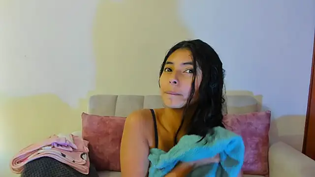 miadaviesx online show from 11/09/25, 11:41