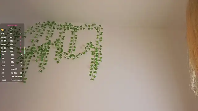 Snapshot of KissyCloud chatting on 11/11/25, 08:03 KissyCloud online show from 11/11/25, 08:03