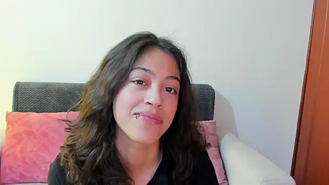 emily jonessxx online show from 11/24/25, 07:13