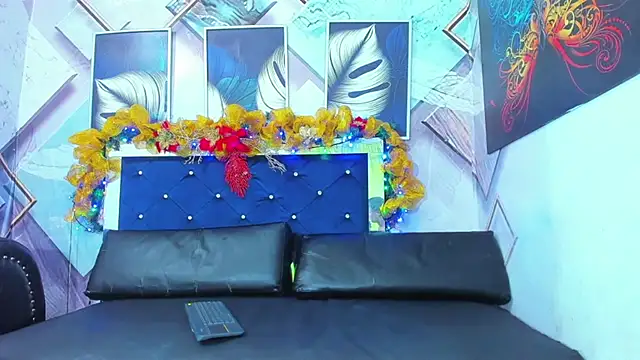 Room boys hot online show from 12/16/25, 02:11