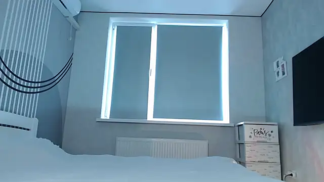 little paw  online show from 04/10/26, 11:15