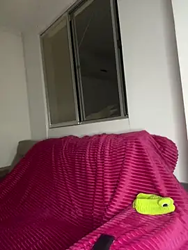 dorneles20 online show from 12/16/25, 11:54