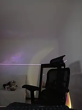 xambar 22x online show from 04/21/26, 01:42