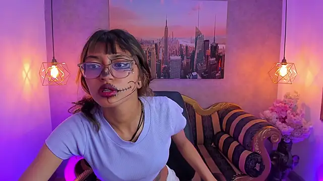 Snapshot of Noa_clk chatting on 10/26/25, 03:56 Noa clk online show from 10/26/25, 03:56