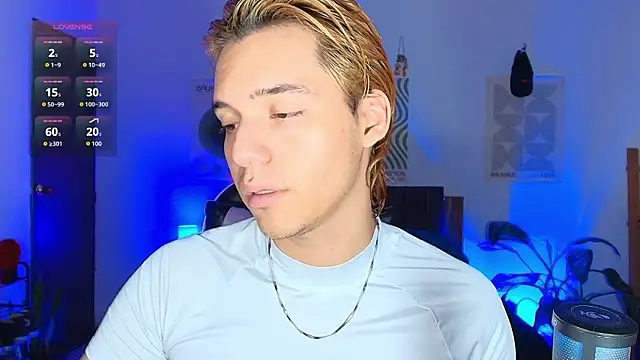 Snapshot of Habel__moretti chatting on 02/28/26, 07:04 Habel moretti online show from 02/28/26, 07:04