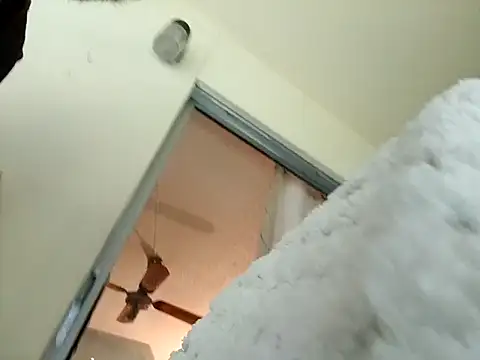 KosherCo313 online show from 10/23/25, 04:28