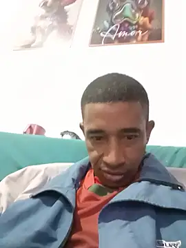 Snapshot of juniordotado87 chatting on 06/23/26, 01:03 juniordotado87 online show from 06/23/26, 01:03