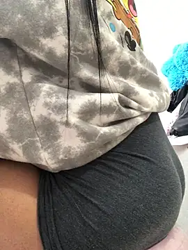 MAVI EC online show from 11/06/25, 10:32