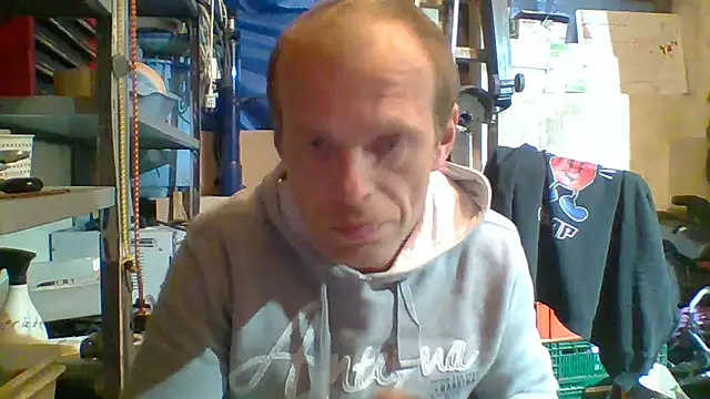 tommy3300 online show from 04/27/26, 03:26