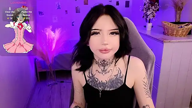 Emma Kirks online show from 06/16/26, 12:52