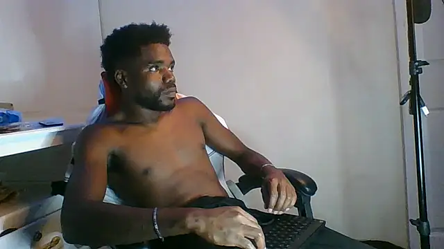 Suamyst 25 online show from 06/07/26, 04:38