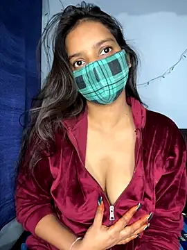 Cute Marina online show from 11/13/25, 08:46