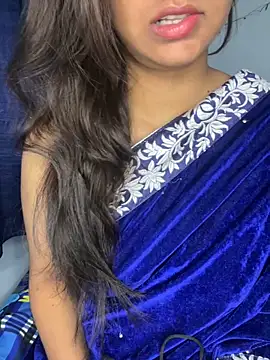 Cute Marina online show from 12/01/25, 05:45