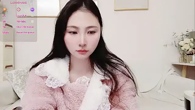 yuyan3929 online show from 02/03/26, 01:37