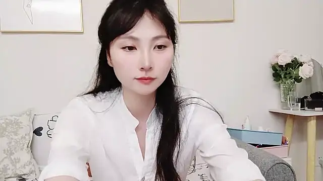 Snapshot of yuyan3929 chatting on 06/08/26, 01:28 yuyan3929 online show from 06/08/26, 01:28