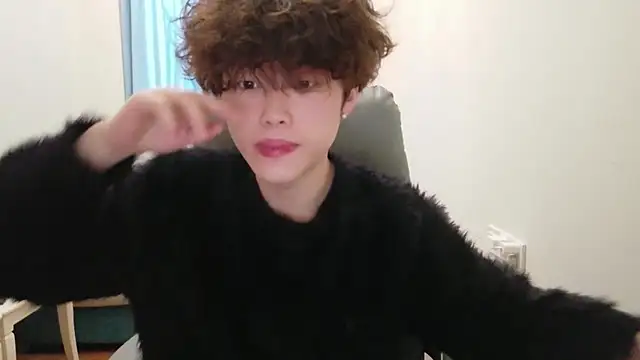 L1kuto online show from 02/05/26, 08:19