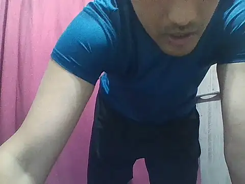 Snapshot of Krikri_sc chatting on 02/21/26, 04:35 Krikri sc online show from 02/21/26, 04:35