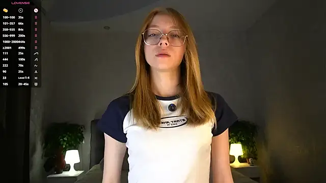 BarbaraViggiani online show from 11/19/25, 03:23