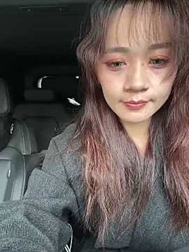 vivi-tara online show from 11/19/25, 02:44