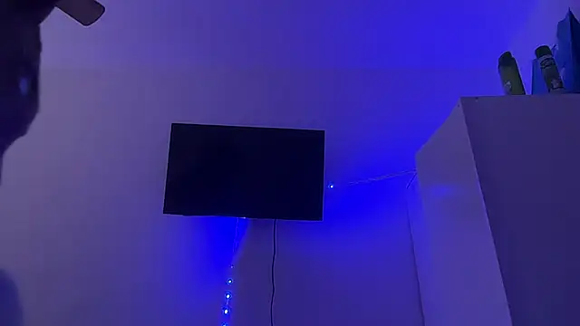 Snapshot of Albert_Madrid chatting on 06/26/26, 05:39 Albert Madrid online show from 06/26/26, 05:39