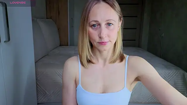 MissNatali  online show from 04/24/26, 01:19