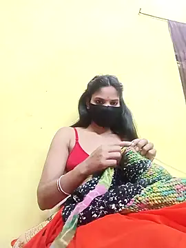 Shreya-750 online show from 02/18/26, 04:36